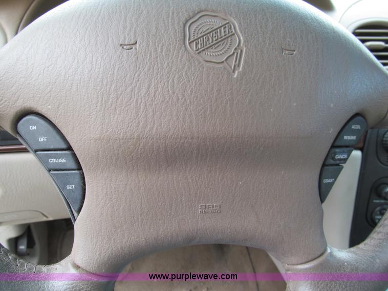 image for item F5066 1999 Chrysler 300M