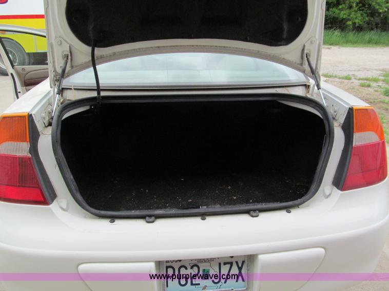 image for item F5066 1999 Chrysler 300M