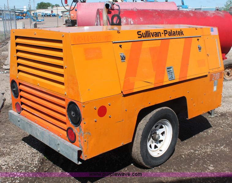 image for item F9128 2007 Sullivan-palatek D210 air compressor
