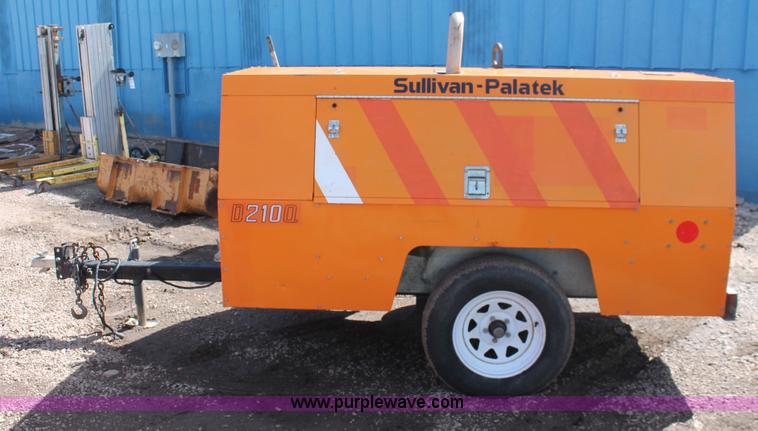image for item F9128 2007 Sullivan-palatek D210 air compressor