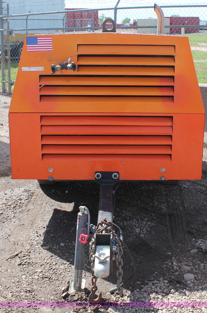 image for item F9128 2007 Sullivan-palatek D210 air compressor
