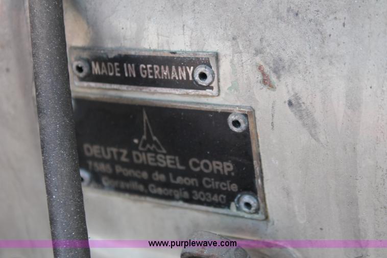 image for item F9133 Ingersoll Rand P175WD air compressor