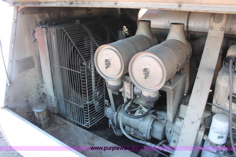 image for item F9133 Ingersoll Rand P175WD air compressor