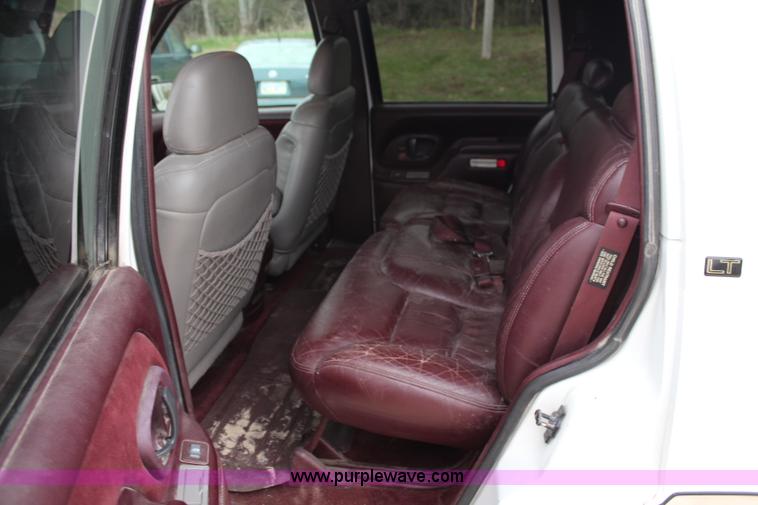 image for item G5347 1996 Chevrolet Tahoe SUV