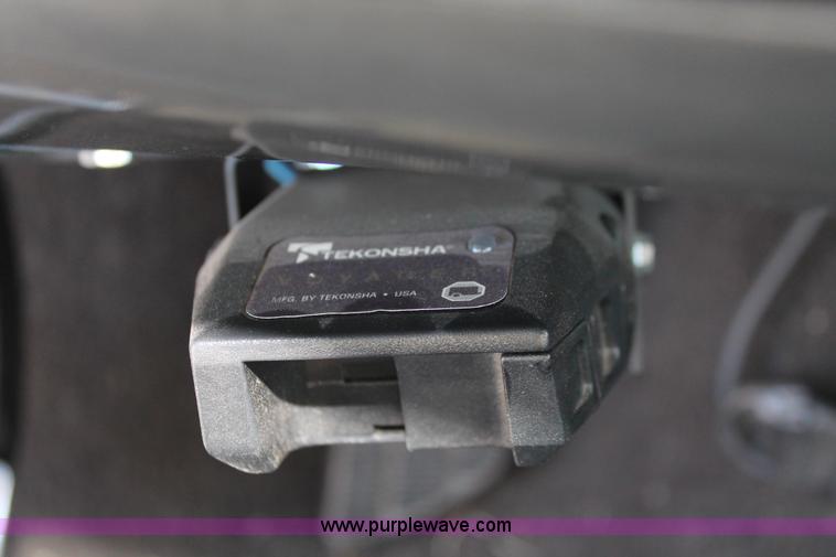 image for item H3504 1986 GMC Sierra Classic 1500 pickup truck