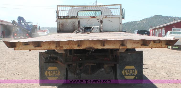 image for item H3574 1981 Chevrolet Kodiak D6500 rollback truck