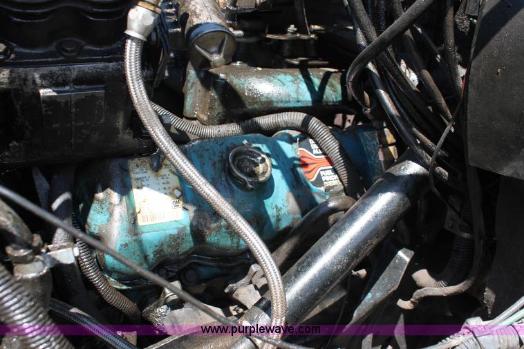 image for item H3574 1981 Chevrolet Kodiak D6500 rollback truck