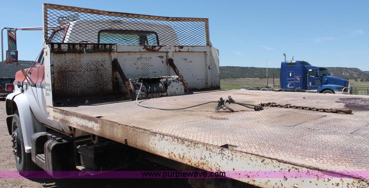 image for item H3574 1981 Chevrolet Kodiak D6500 rollback truck