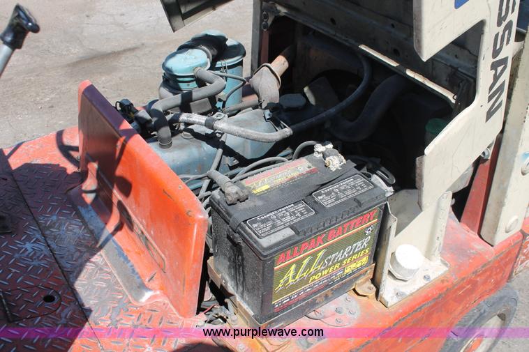 image for item H3595 Nissan 4000 forklift