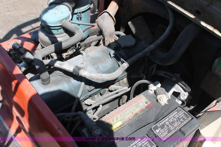 image for item H3595 Nissan 4000 forklift