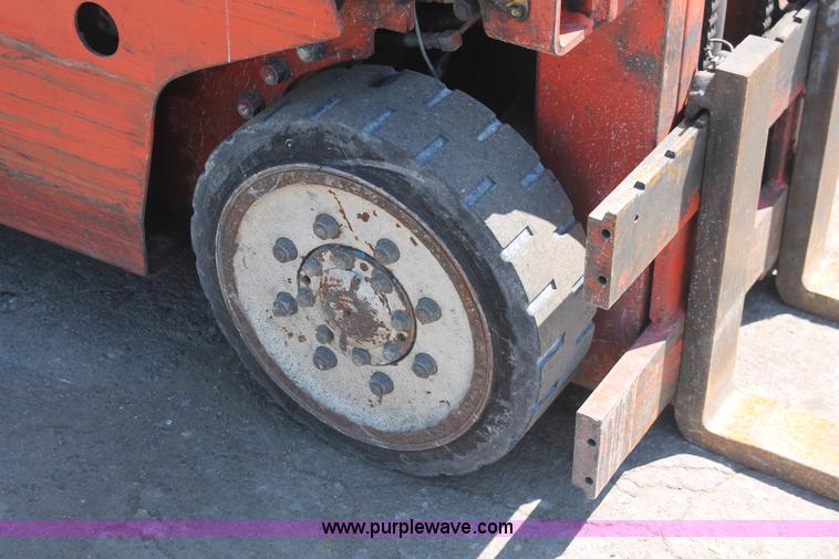 image for item H3596 Nissan Datsun 4000 forklift