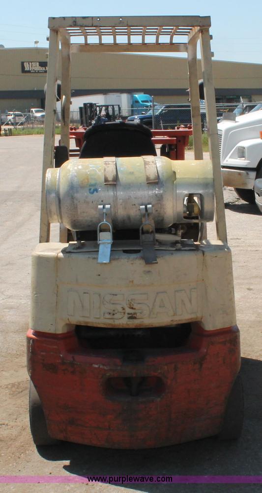 image for item H3597 Nissan Datsun 4000 forklift