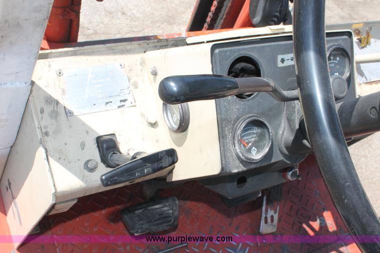image for item H3597 Nissan Datsun 4000 forklift