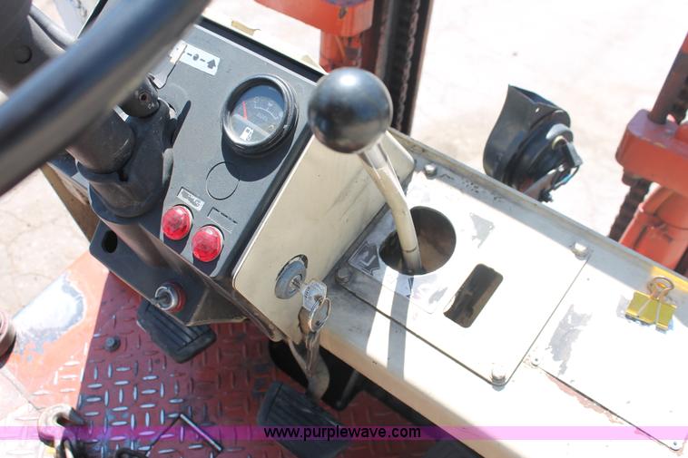 image for item H3597 Nissan Datsun 4000 forklift