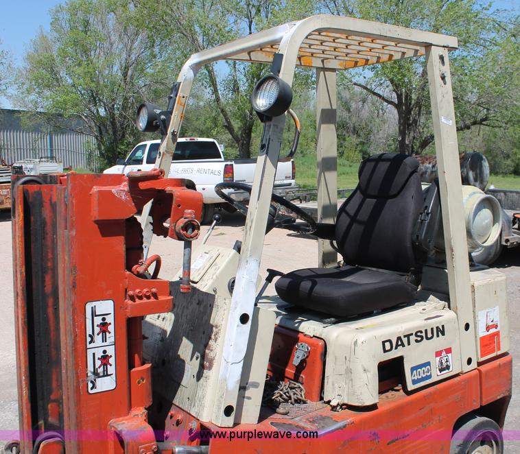 image for item H3597 Nissan Datsun 4000 forklift