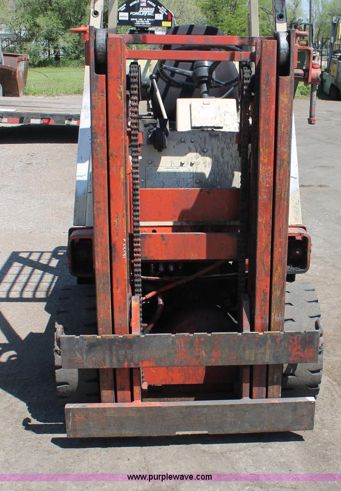 image for item H3597 Nissan Datsun 4000 forklift