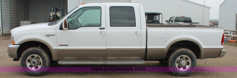 image for item H3675 2004 Ford F250 King Ranch Crew Cab pickup truck