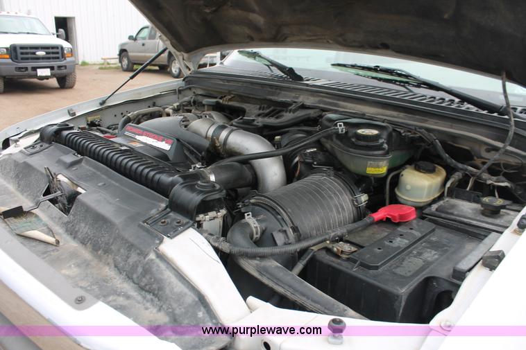 image for item H3675 2004 Ford F250 King Ranch Crew Cab pickup truck