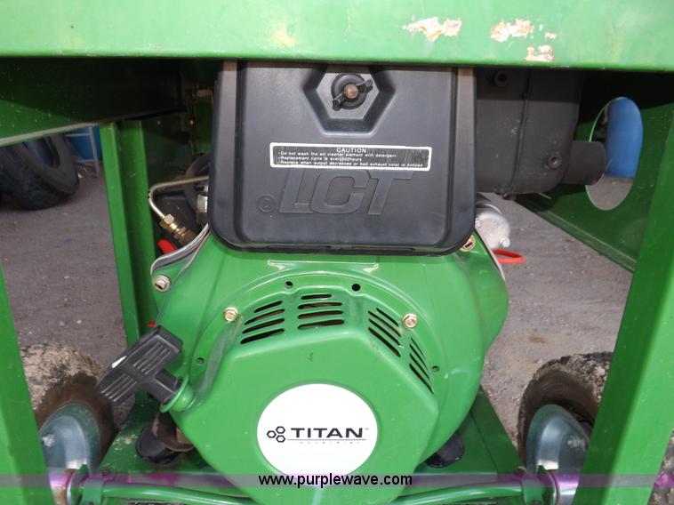 image for item H7082 Titan 7.5 kW generator