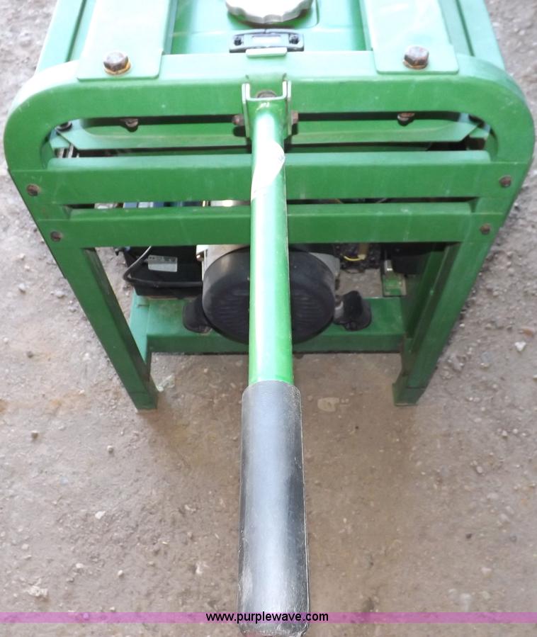 image for item H7082 Titan 7.5 kW generator