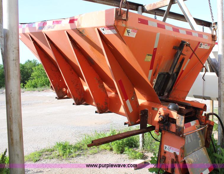 image for item X9423 Monroe stainless steel sand spreader