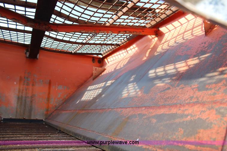 image for item X9423 Monroe stainless steel sand spreader