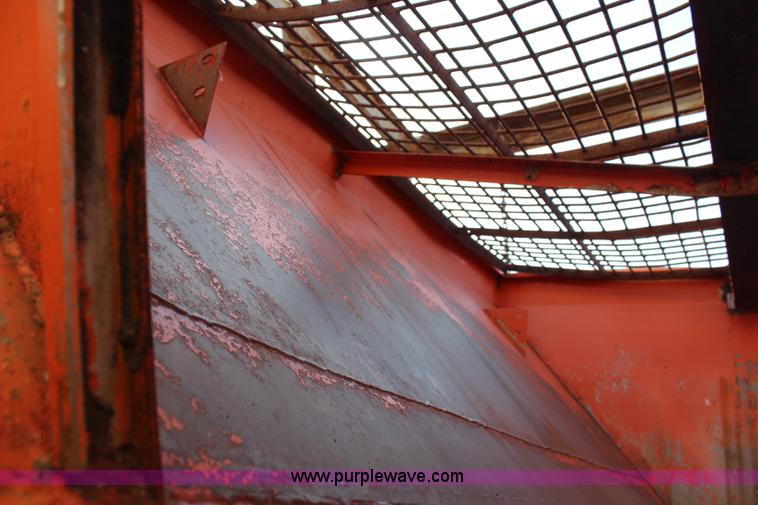 image for item X9423 Monroe stainless steel sand spreader