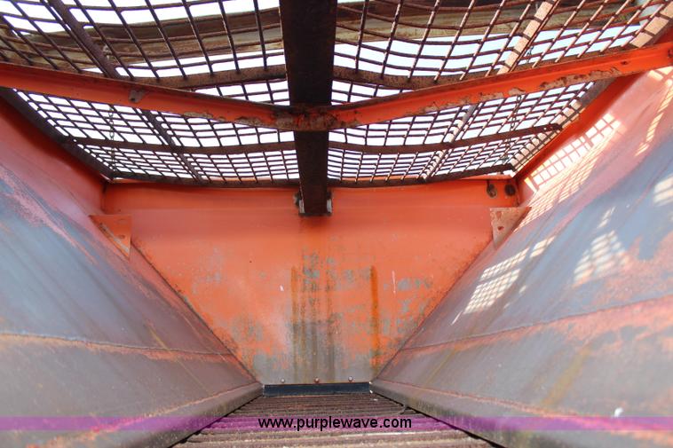 image for item X9423 Monroe stainless steel sand spreader