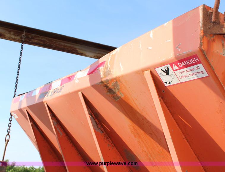 image for item X9423 Monroe stainless steel sand spreader