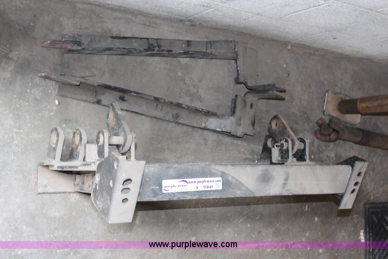 image for item X9460 Westen snow plow bracket