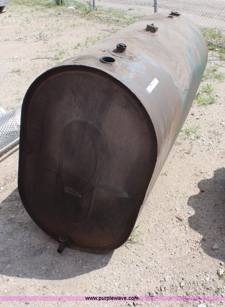 image for item X9462 Oil tank