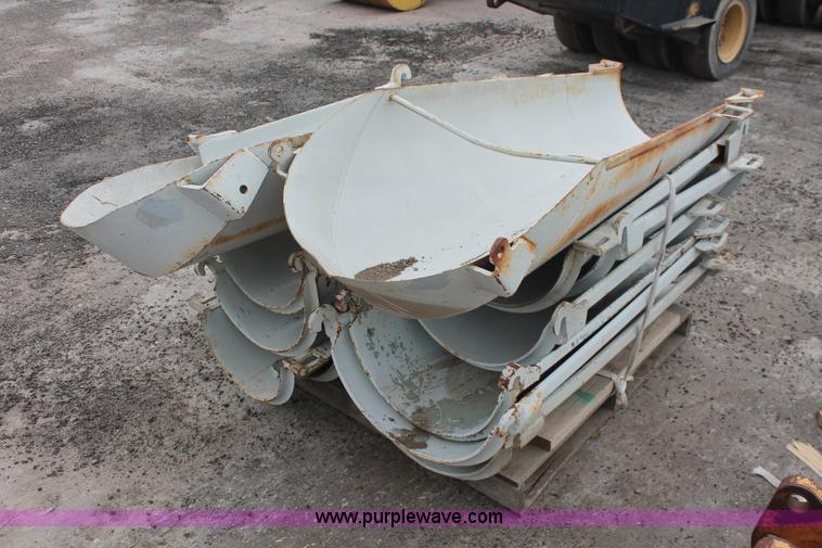 image for item AH9093 Assorted length concrete mixer body chutes