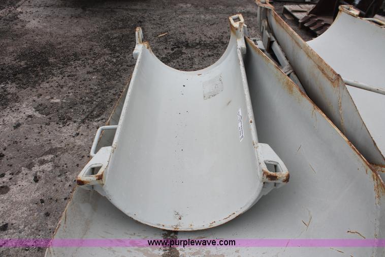 image for item AH9093 Assorted length concrete mixer body chutes