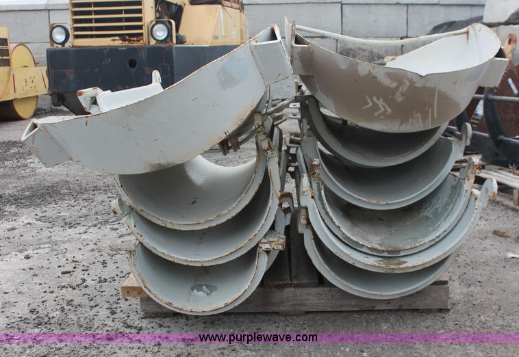 image for item AH9093 Assorted length concrete mixer body chutes