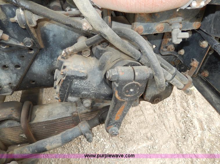 image for item D4790 1988 International F2554 barrel dump truck