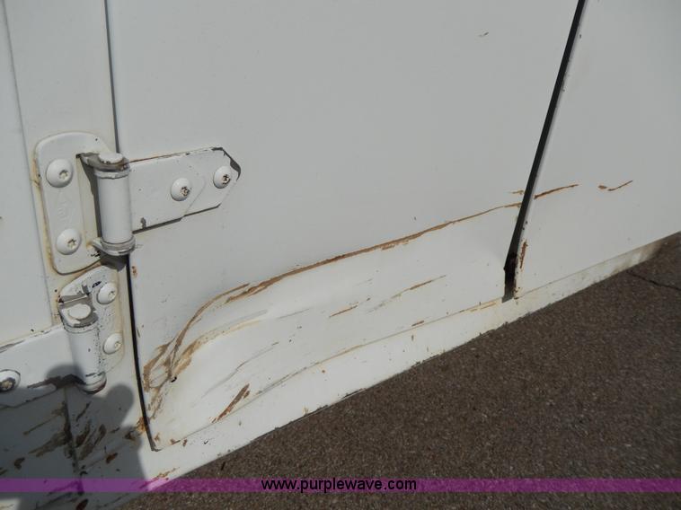 image for item D8076 1986 Mack utility crane truck