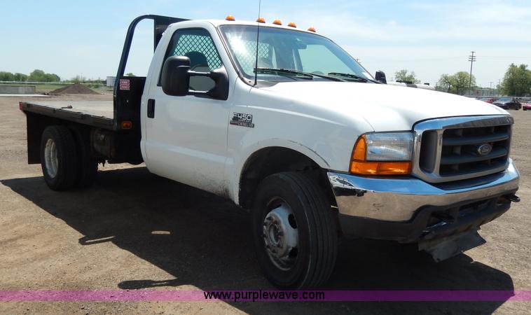 image for item D8081 2000 Ford F450 XLT Super Duty flatbed truck