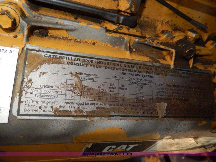 image for item D8170 1976 Caterpillar 613B scraper