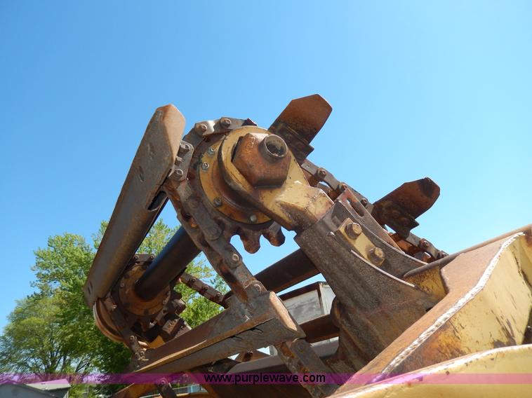 image for item D8170 1976 Caterpillar 613B scraper