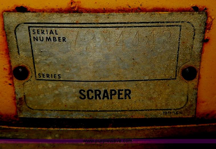 image for item D8170 1976 Caterpillar 613B scraper