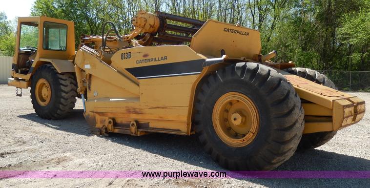 image for item D8171 1979 Caterpillar 613B scraper