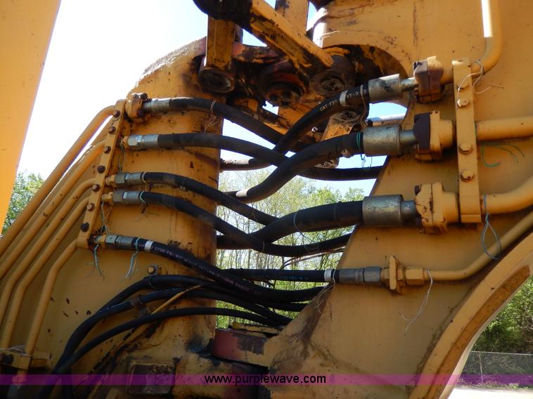 image for item D8171 1979 Caterpillar 613B scraper
