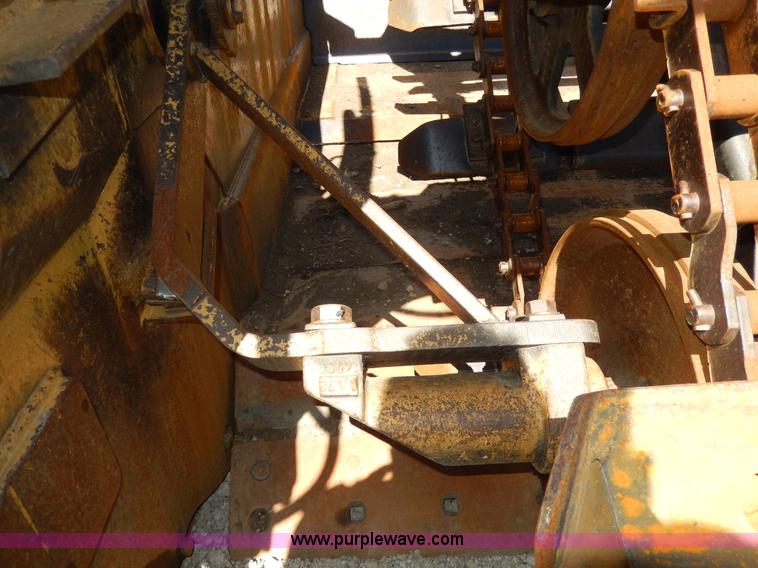 image for item D8171 1979 Caterpillar 613B scraper