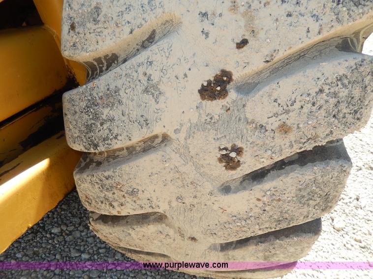 image for item D8171 1979 Caterpillar 613B scraper