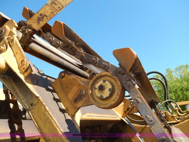image for item D8171 1979 Caterpillar 613B scraper