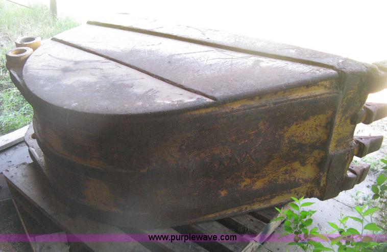 image for item D8331 24" excavator bucket