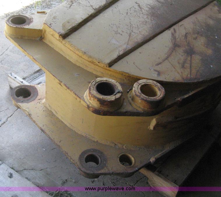 image for item D8331 24" excavator bucket