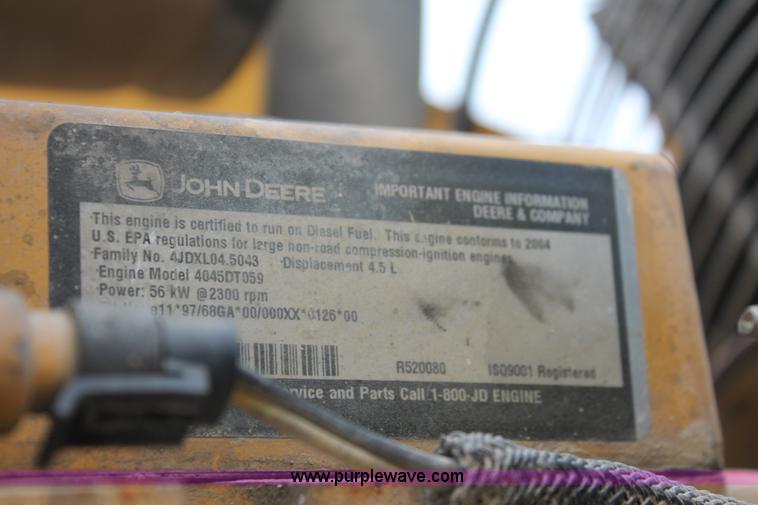 image for item D8339 2005 John Deere 210LE landscape loader