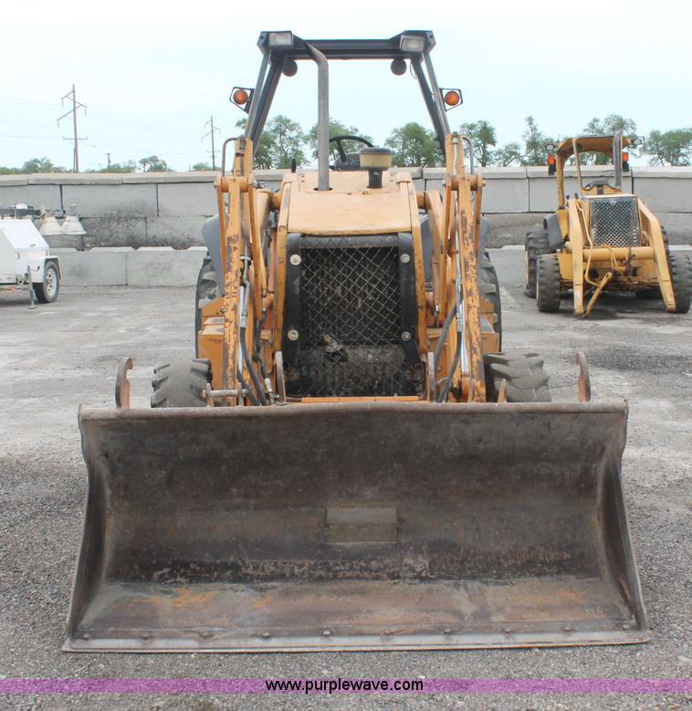 image for item D8342 1996 Case 570L XT Construction King landscape loader