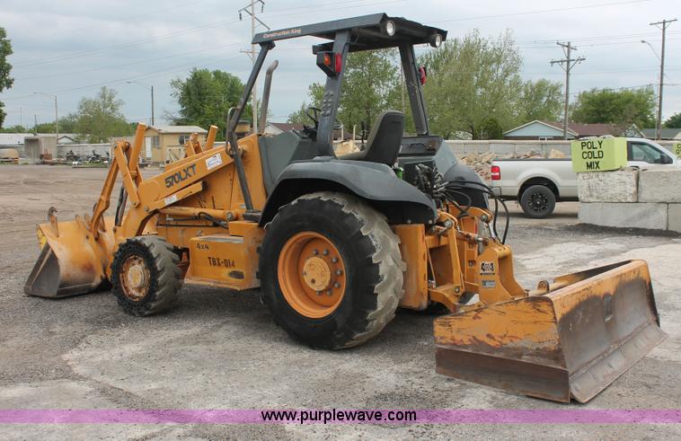 image for item D8342 1996 Case 570L XT Construction King landscape loader